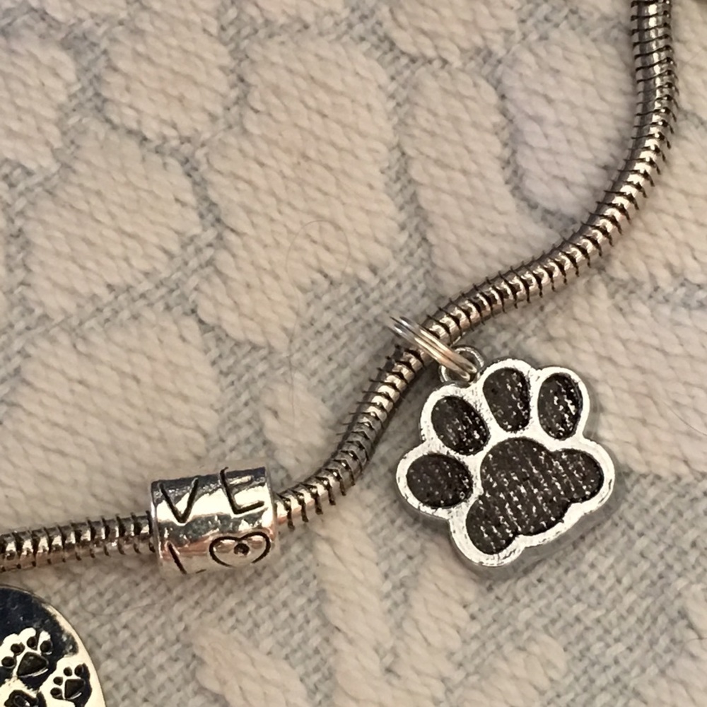 All my children have paws bracelet - Picture 7 of 8